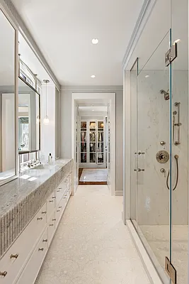 Bathroom, photo 2