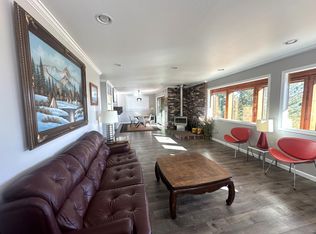 12821 Parsenn Rd, Truckee, CA 96161