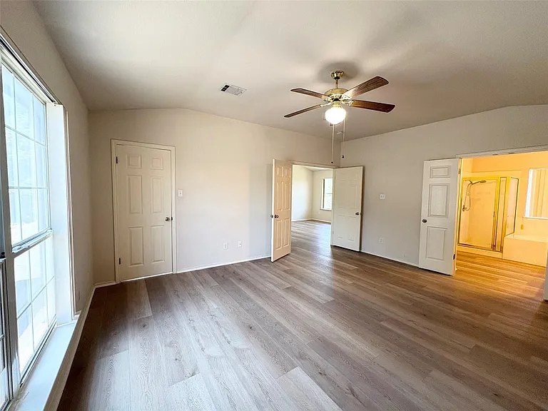 1101 Wood Creek Dr — Photo 22