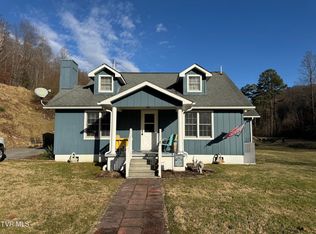 9629 Meade Rd, Pound, VA 24279