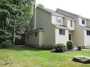 87 Gaslight Ln #87, North Easton, MA 02356