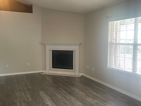 4th image of 3116 Shadow Wood Dr