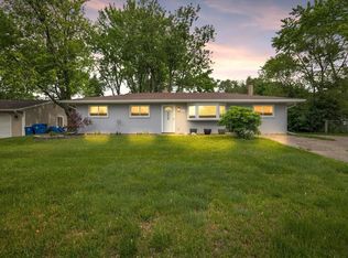 6556 Rowley Dr, Waterford, MI 48329