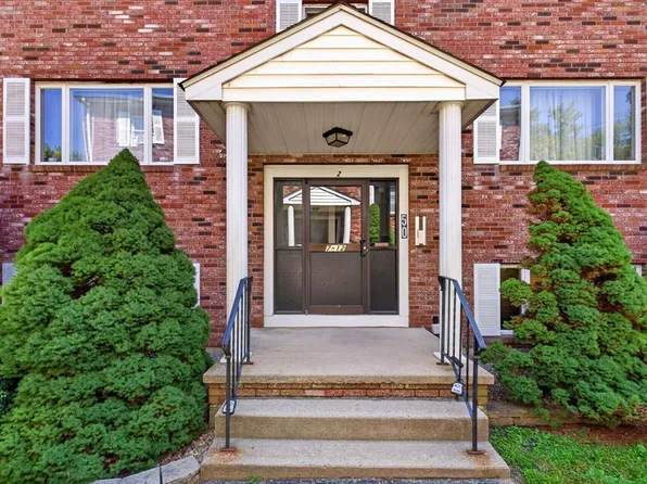 50 Clark St APT 12, Fall River, MA 02720