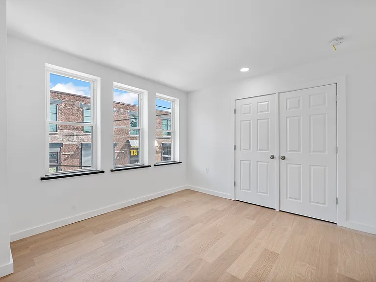 3436 Richmond St #1 — Photo 6