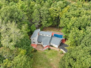 65 Bartlett Rd, Kittery Point, ME 03905