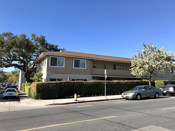 3rd image of 1223 Garden St APT H