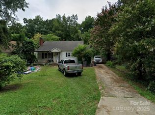 1901 Graybark Ave, Charlotte, NC 28205