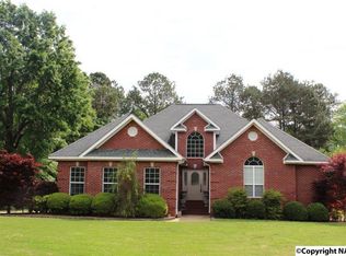 100 Quail Point Dr, Centre, AL 35960