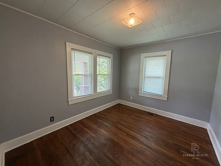 950 Old Asheville Hwy — Photo 9