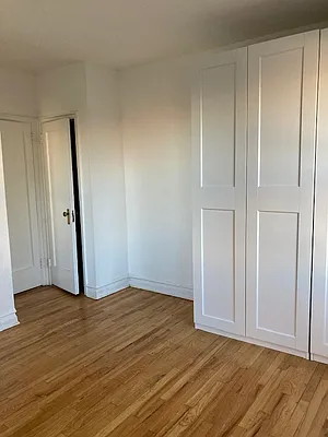 Sold by Esther Flynn Real Estate | media 35