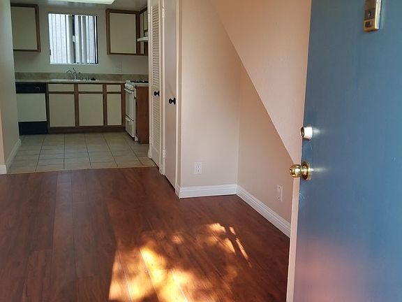 2nd image of 10523 Floralita Ave APT 107A
