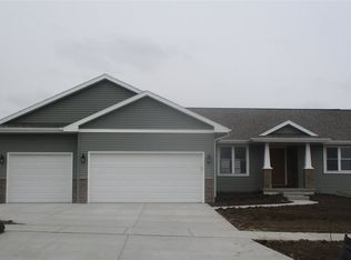 711 N Garfield Ave, Evansville, WI 53536