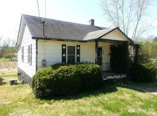 109 Elm St, Surgoinsville, TN 37873