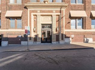 523 Grand Blvd APT 3G, Kansas City, MO 64106