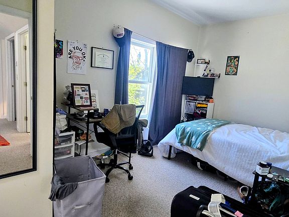 5th image of 18 Glencoe St #5