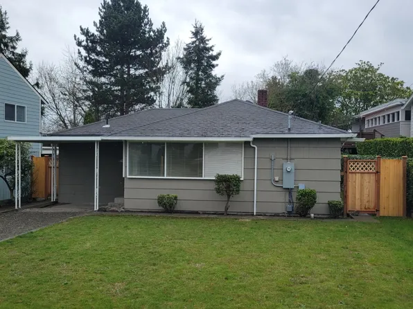 702 Le Lou Wa Pl NE, Tacoma, WA 98422