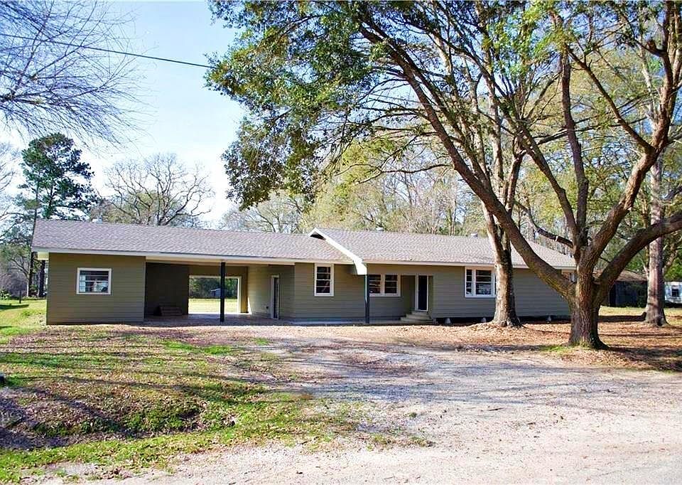1st image of 169 Spanish Moss Ln