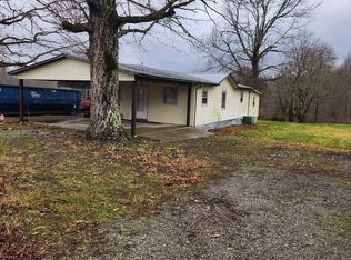 2772 Mayland Rd, Crossville, TN 38571