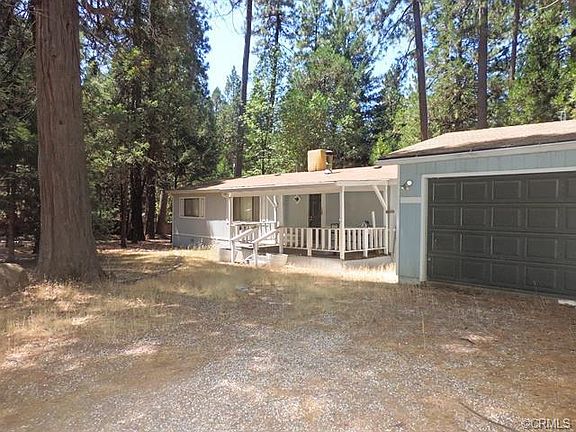 3rd image of 14557 Holmwood Dr