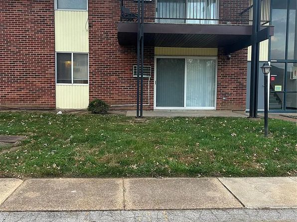 7431 Hazelcrest Dr APT A