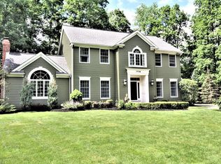 7776 Carriage House Ct, Hudson, OH
