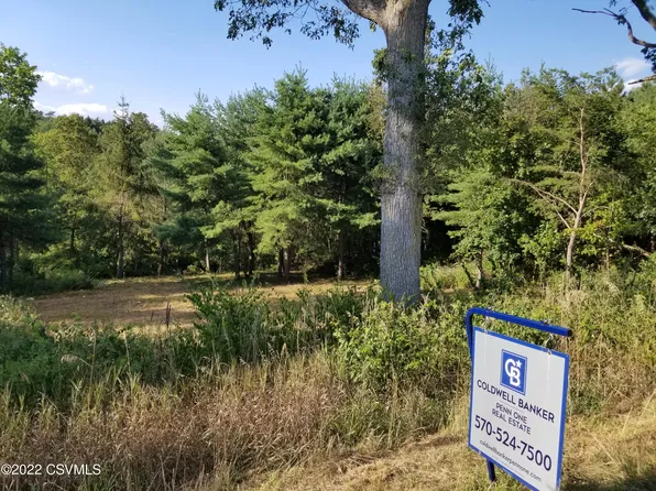 5432 Crossroads Dr, Lewisburg, PA 17837