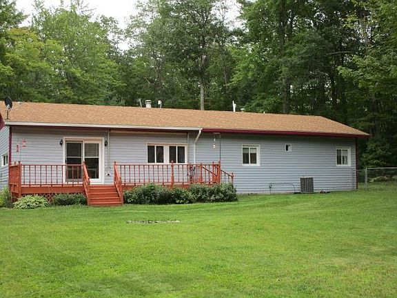 2nd image of 3367 Columbia Dr