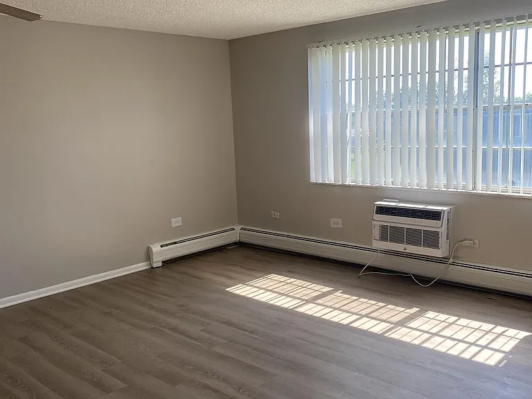 Garden Center Apt. 62, 64 & 70 — Photo 49