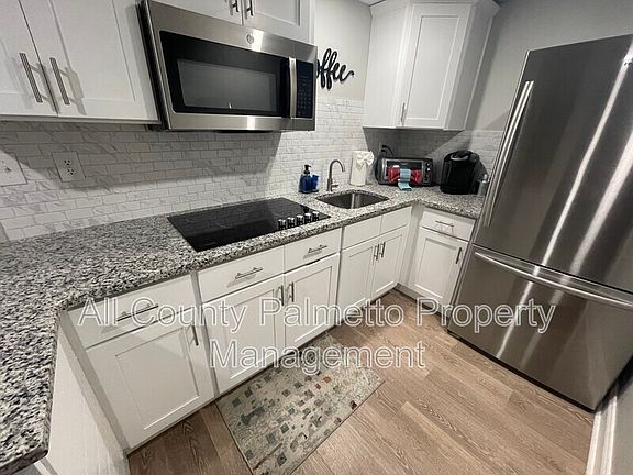 2nd image of 2647 Bonds Ave APT G