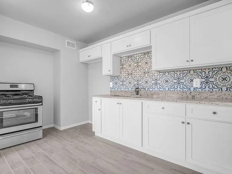 8420 Mount Ranier Dr — Photo 9