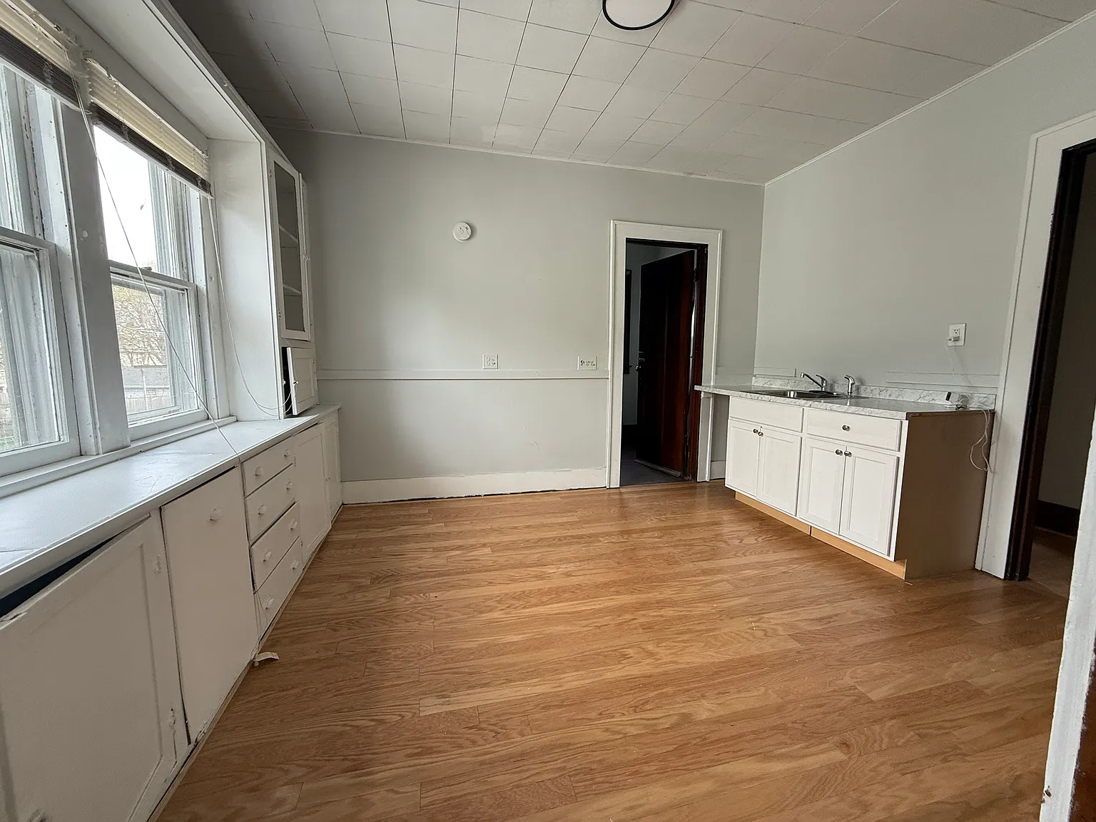 2 bed, 1179 sqft, $1,470 — Photo 1