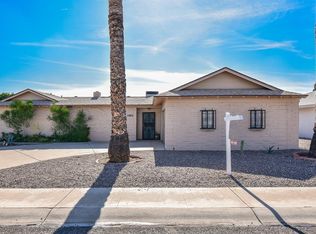 10601 W Mission Ln, Sun City, AZ 85351