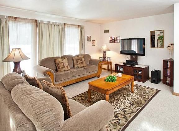 5th image of 102 S Morningside Dr