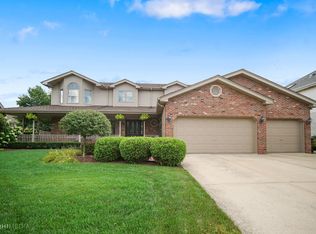8113 Mallow Dr, Tinley Park, IL 60477