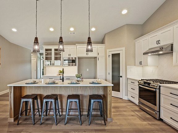 4th image of 4116 S Boge Ct