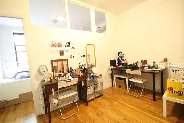 Rented by Dynamik Realty | media 14