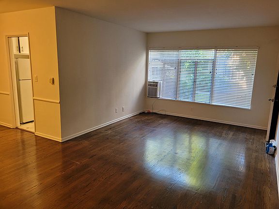2nd image of 1347 N Alta Vista Blvd APT 2