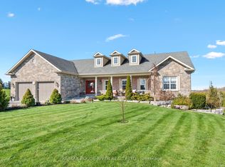 32 Jean Davey Rd, Hamilton, ON K9A0Y1