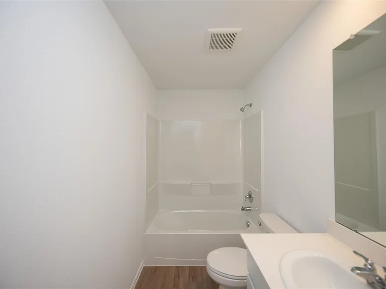 7235 Gorrian — Photo 26