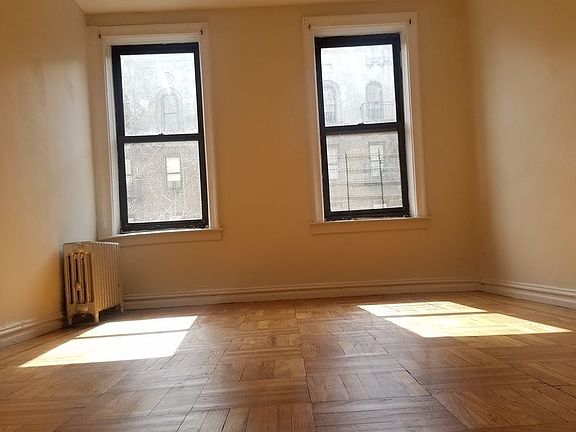 5th image of 110 Seaman Ave APT 4E