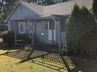 1577 Maple Grove Rd, Boonville, IN 47601