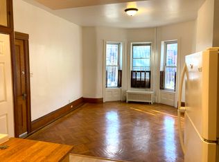 25 E 10th St #1, Brooklyn, NY 11218