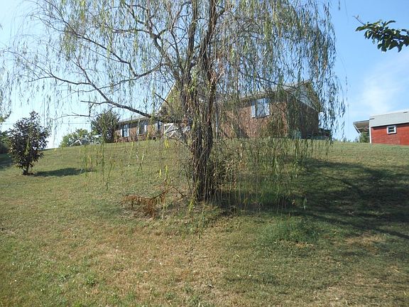 2nd image of 1502 E Crane St