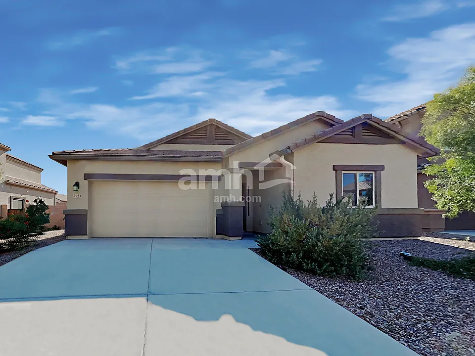 9081 W Blue Saguaro St