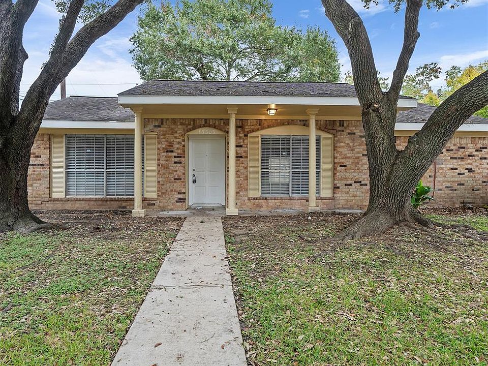 1st image of 15303 E Fondren Cir