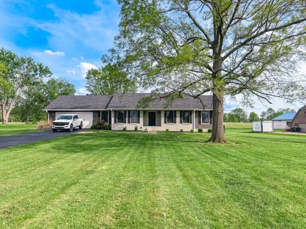 2608 Club Ct, Madisonville, KY 42431