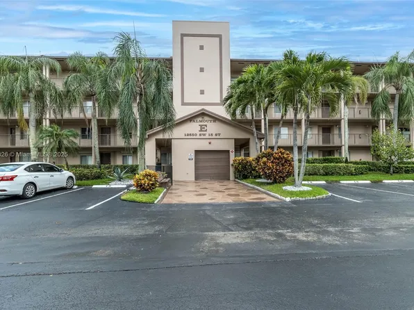 12550 SW 15th St APT 205E, Hollywood, FL 33027