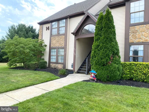 318 Georgia Ct, Sewell, NJ 08080