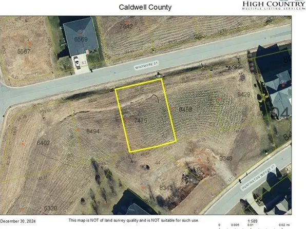 405 SE Whitmore Street, Lenoir, NC 28645